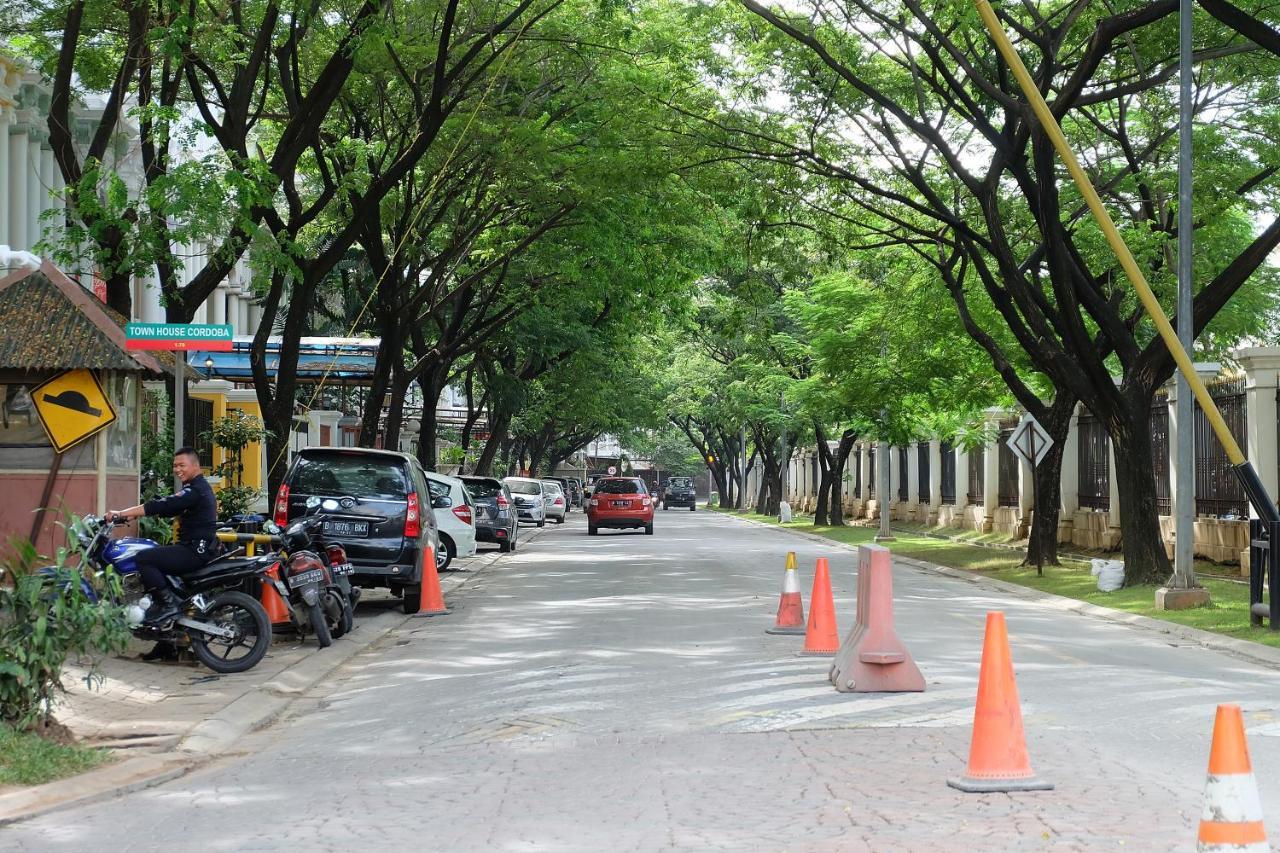 Homiestay Jakarta Exterior foto