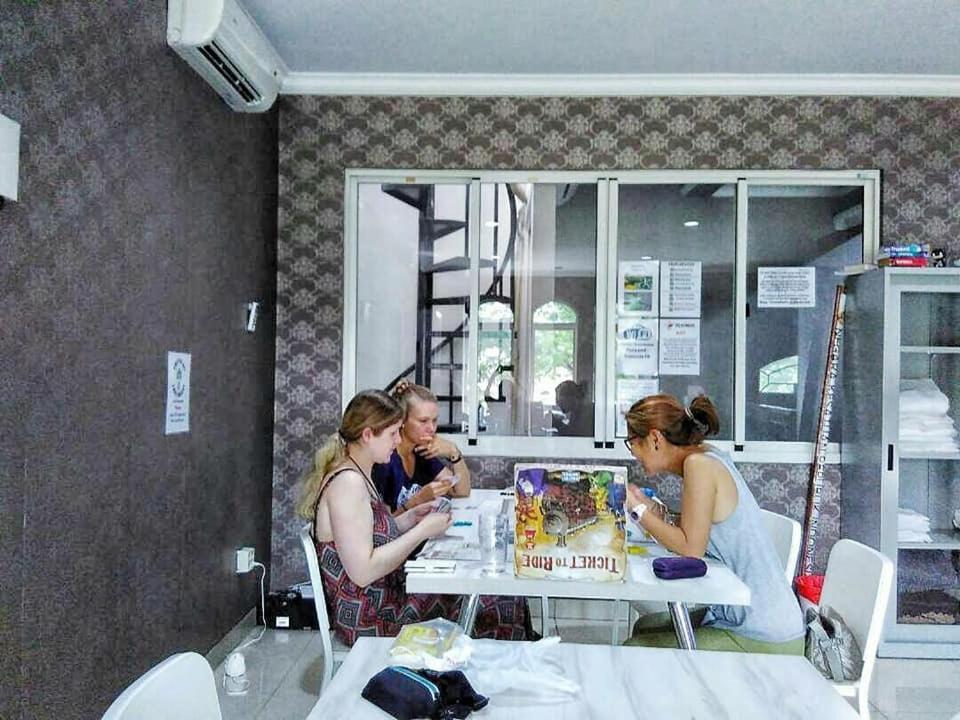 Homiestay Jakarta Exterior foto