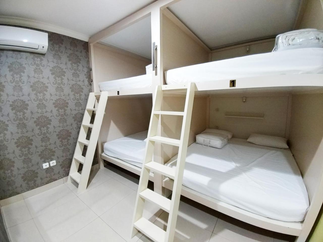 Homiestay Jakarta Exterior foto