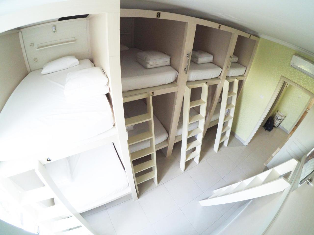 Homiestay Jakarta Exterior foto