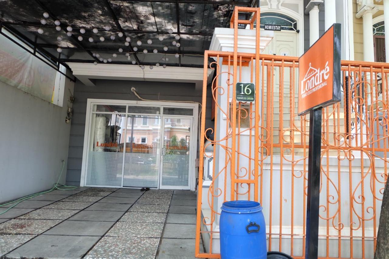 Homiestay Jakarta Exterior foto